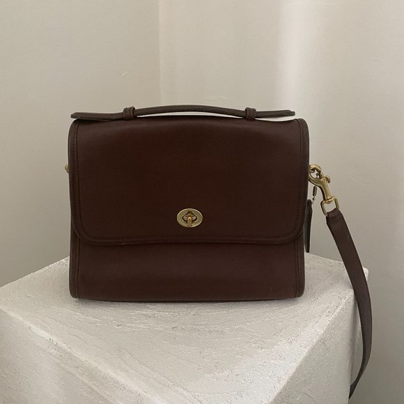 Coach Handbags - Coach Court Bag Crossbody Brown Vintage Leather